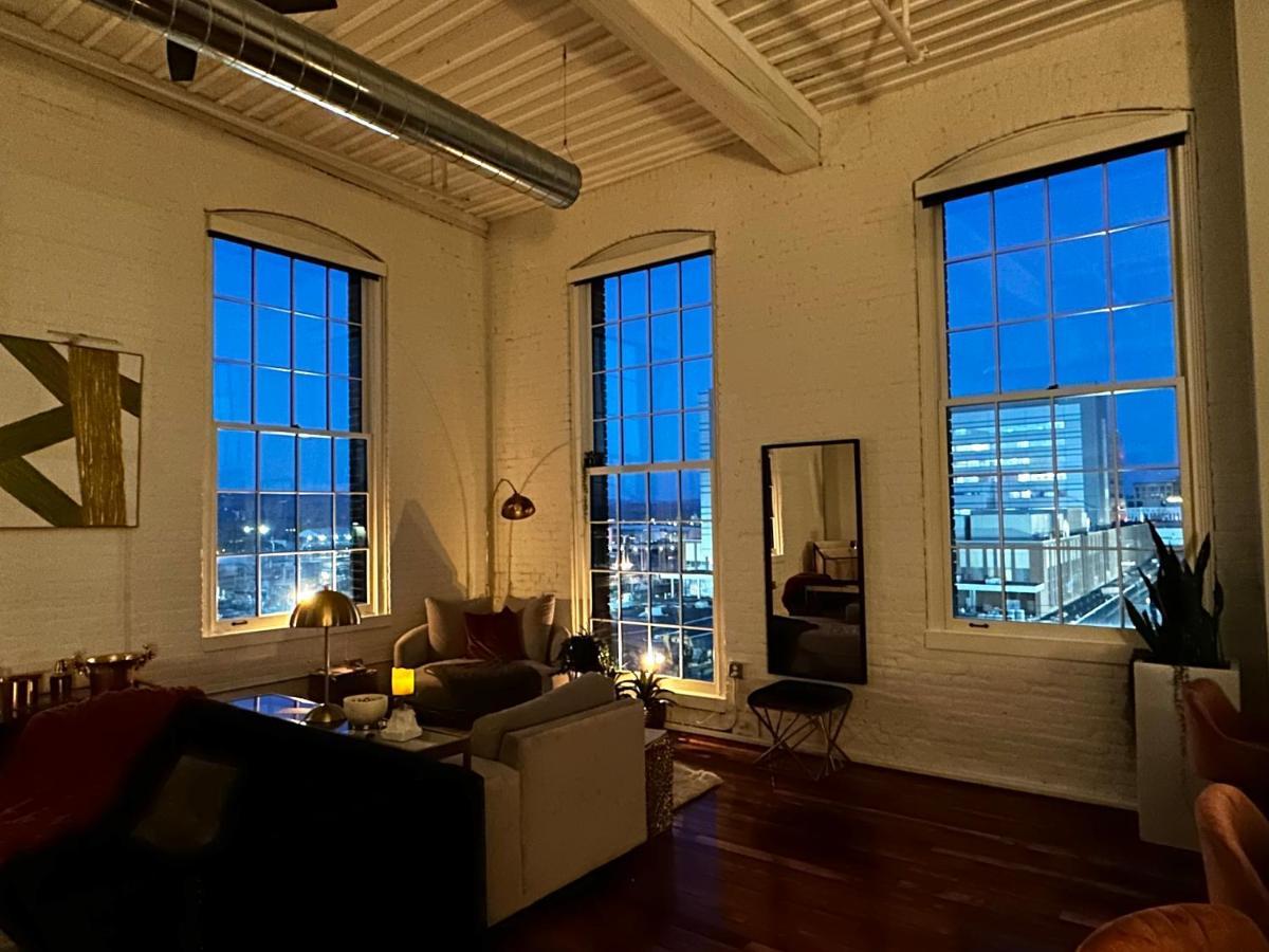 2Br 2Br Le Chateau 505 Lux Penthouse In A Historic Building Utica Εξωτερικό φωτογραφία