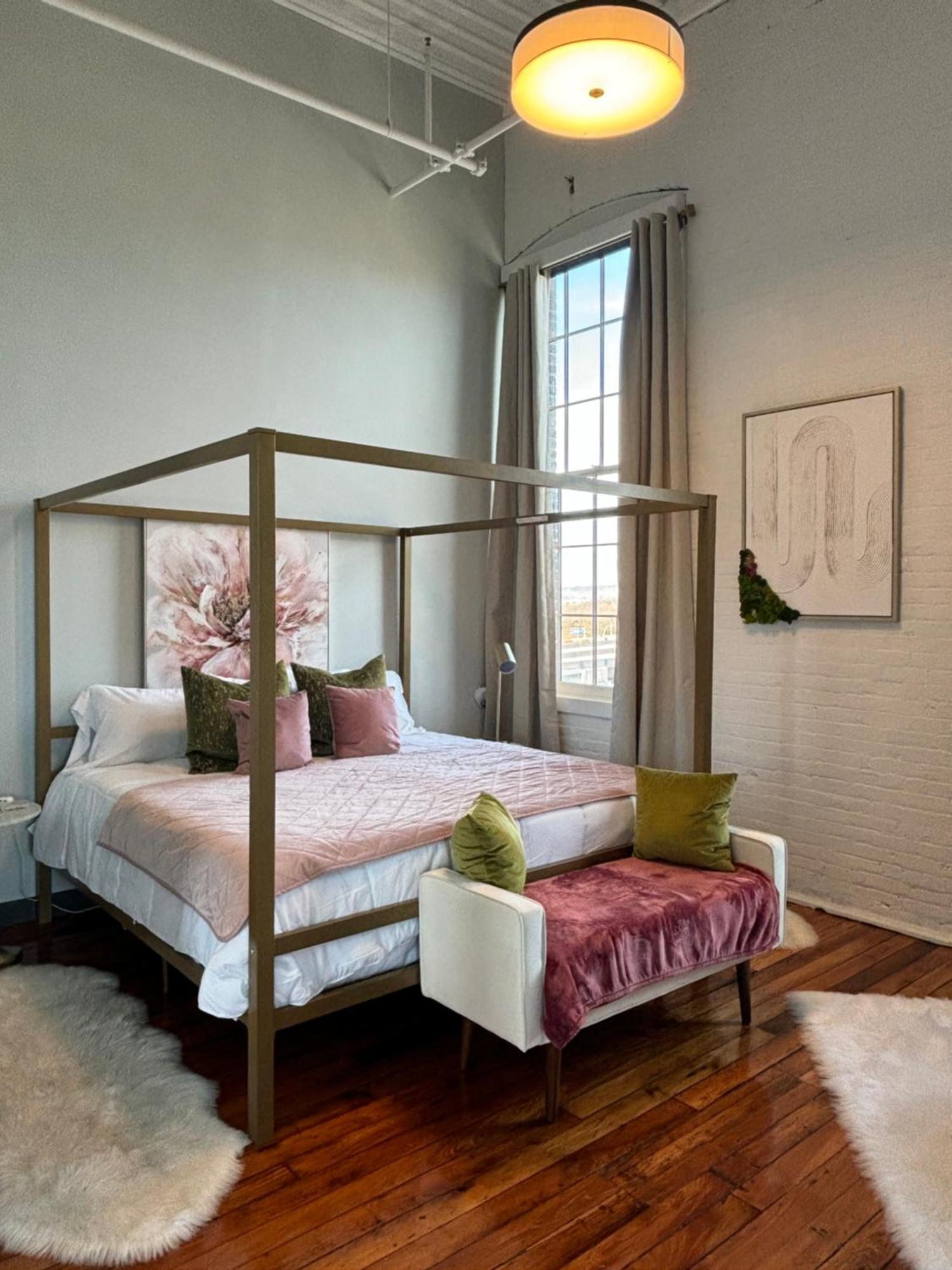 2Br 2Br Le Chateau 505 Lux Penthouse In A Historic Building Utica Εξωτερικό φωτογραφία